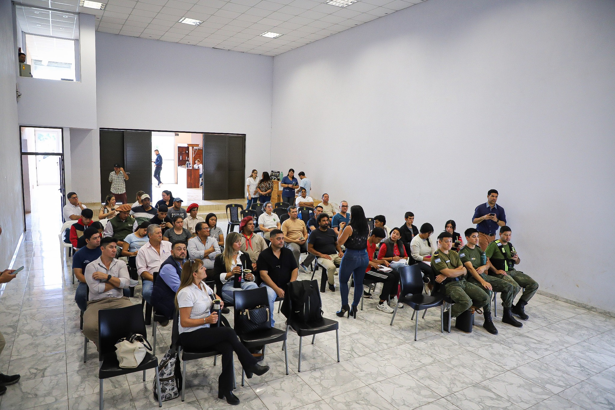 CHARLA-RAB-PARES_11.jpg
